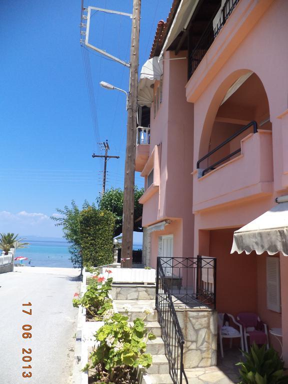 Polychrono Beach Hotel 객실 사진